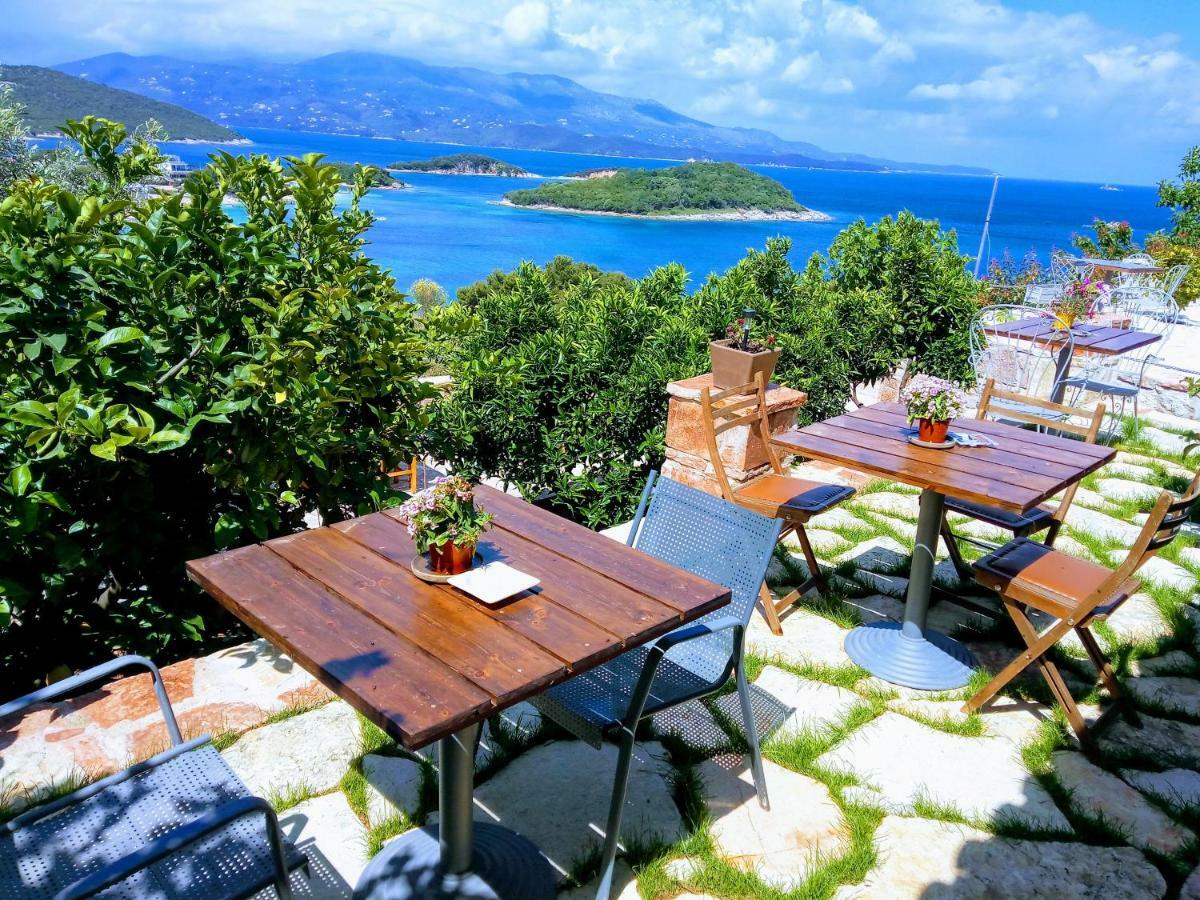 John'S Guesthouse Ksamil Exterior foto