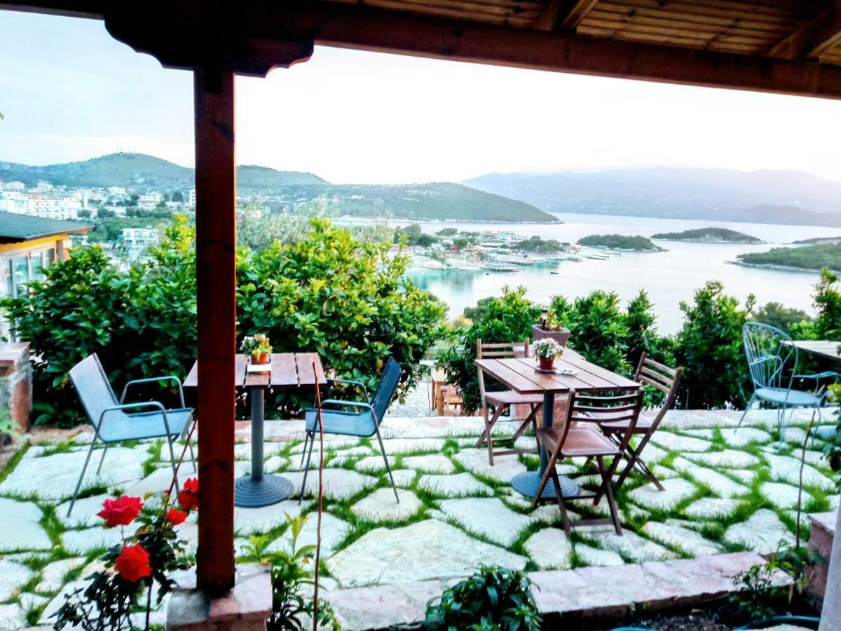 John'S Guesthouse Ksamil Exterior foto
